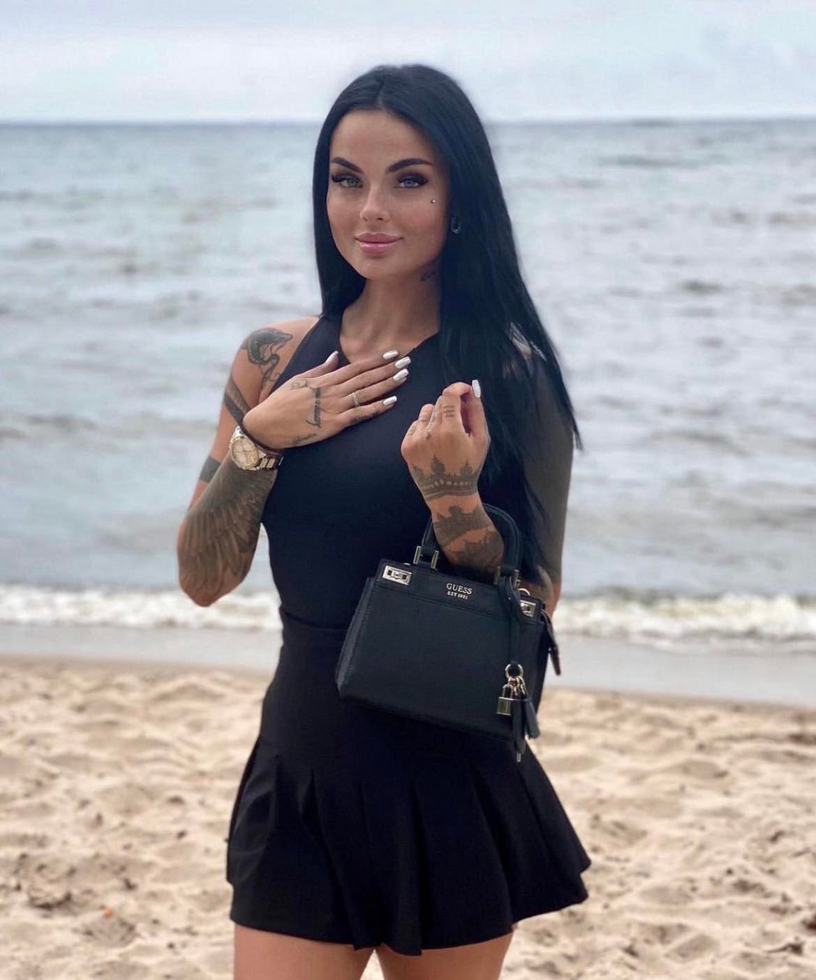 Zusje przed walką 