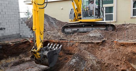Polacy budują baseny. Koszt? Ok. 40 tys. zł