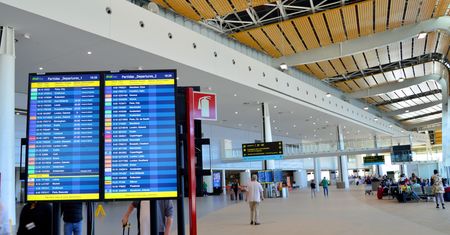 Kontrole na portugalskich lotniskach. Sprawdzono ważność testów PCR miliona podróżnych