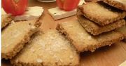 Przepis na szybkie krakersy owsiane. To hit od Makłowicza