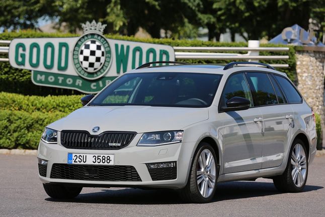 2014 Skoda Octavia RS (26)