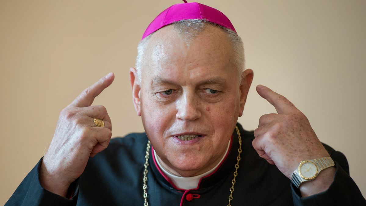 Bp Zbigniew Kiernikowski złożył rezygnację z pełnienia swojej posługi