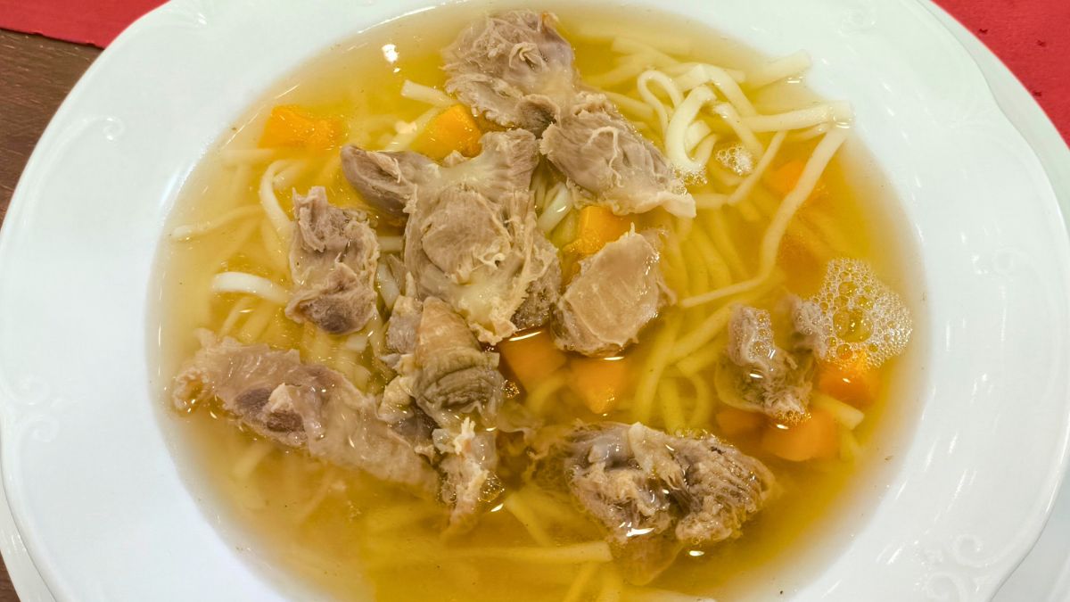 Rosół z żołądkami