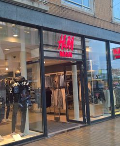 H&M otwiera sklepy. "W zgodzie z najnowszym rozporządzeniem"