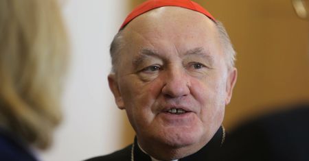 Arcybiskup upomina się o kobiety w ciąży. "Możemy robić dużo więcej"