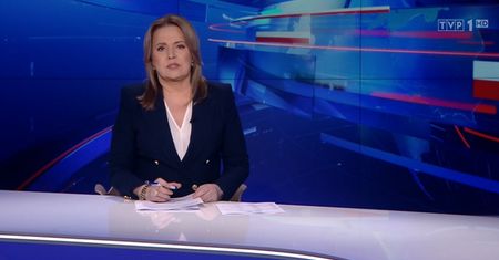 "Wyjrzała prymitywna gęba". Festiwal hipokryzji w "Wiadomościach"