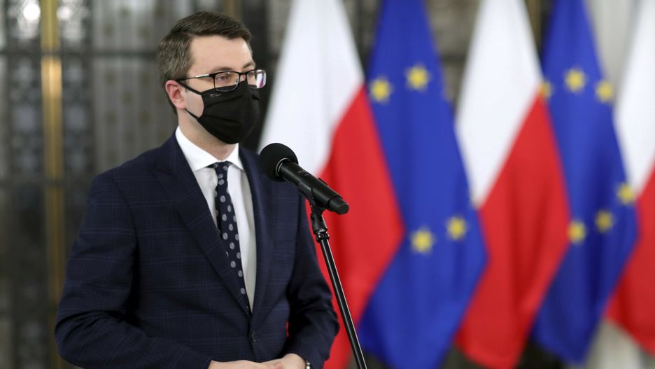 Piotr Mueller: masowe szczepienia od maja