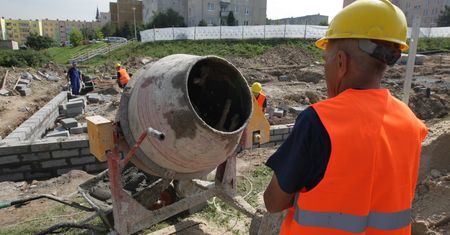 Ceny materiałów budowlanych rosną. Najbardziej drożeją cement i wapno