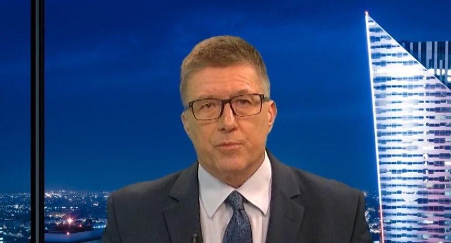 Wieloletni dziennikarz TVP znów w Biznes24. Po rozstaniu z Newsmax Polska