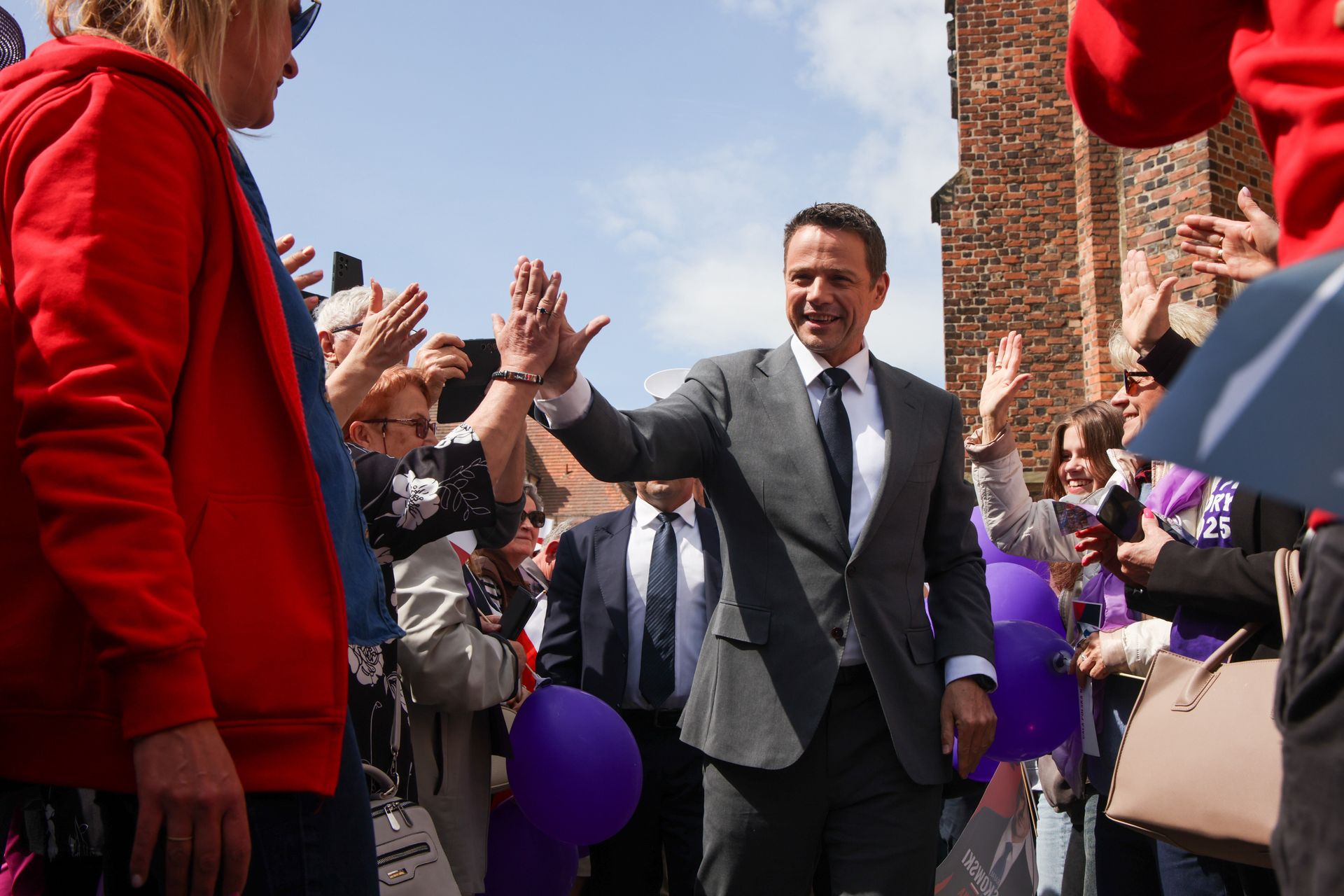 Trzaskowski o alarmie NASK. "Rosyjska propaganda będzie działać"