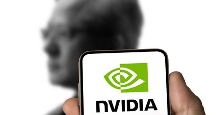 Jensen Huang: Nvidia sprzeda dwa razy więcej chipów w przyszłym roku