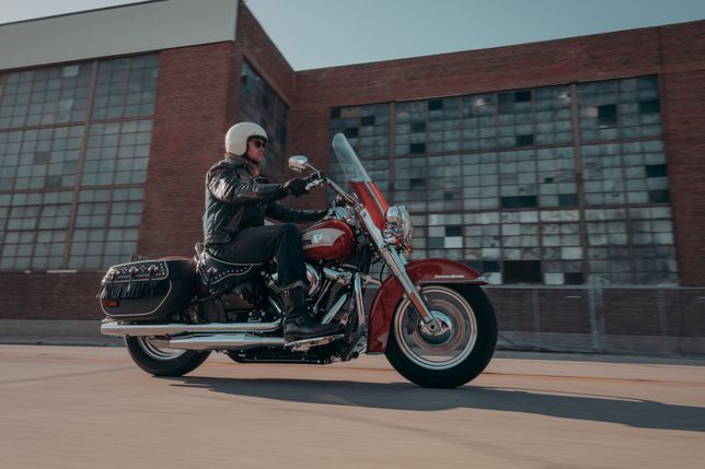 Harley-Davidson Hydra-Glide Revival