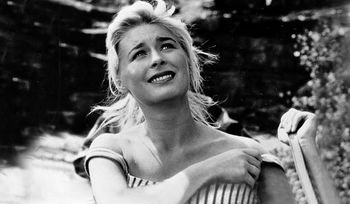 To był szok. Po raz pierwszy pokazano w Polsce nagą kobietę od przodu