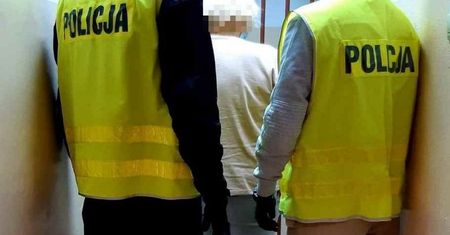 Pijana babcia wjechała w inny samochód. Odwoziła wnuczkę