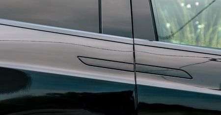 Wycofują elektryczne klamki. Pierwszy kraj ich zakazał