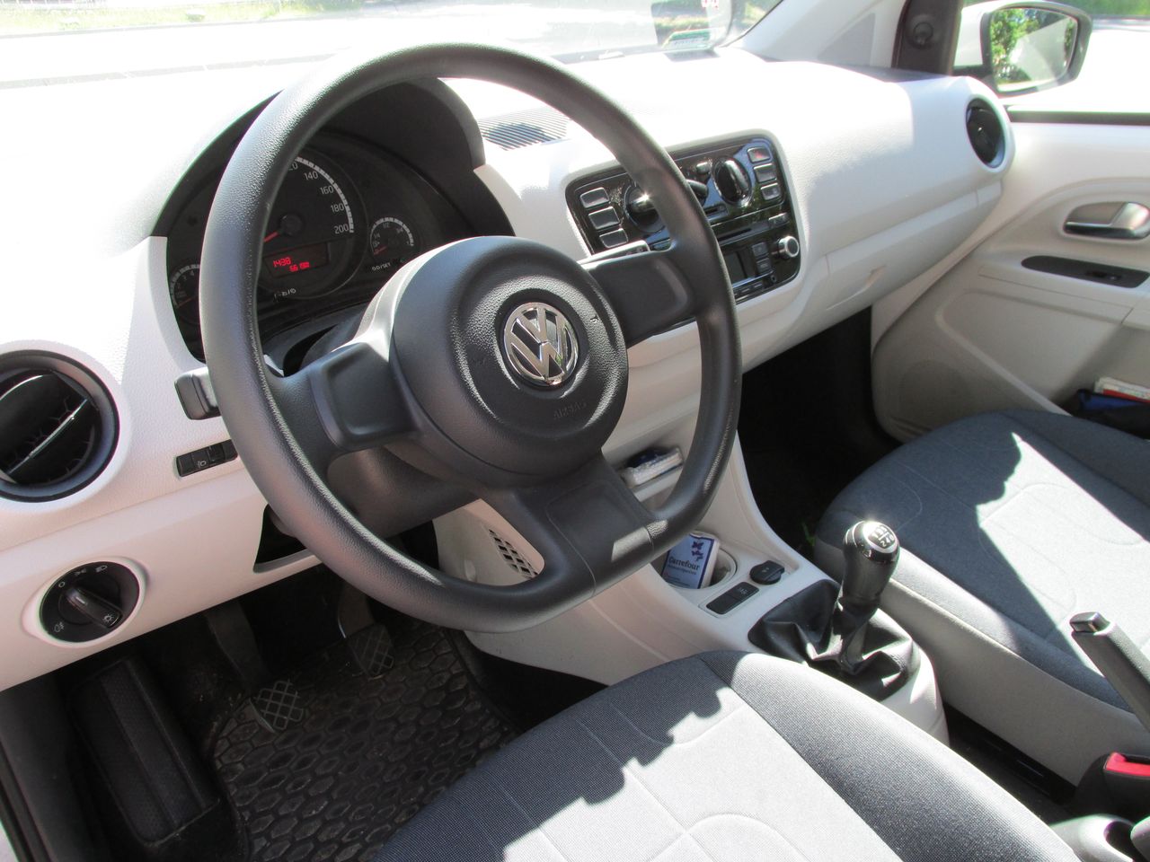 VW up! 1.0 mpi 5d, wersja wyposażenia Move up!