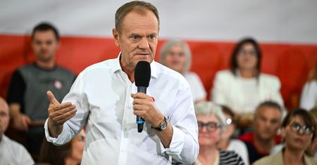 Tusk zadał jedno pytanie. Sala wybuchnęła śmiechem