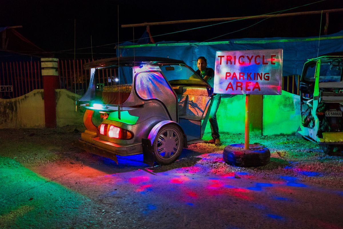 Portrety filipińskich taksówkarzy wyglądają jak z filmu science fiction 5