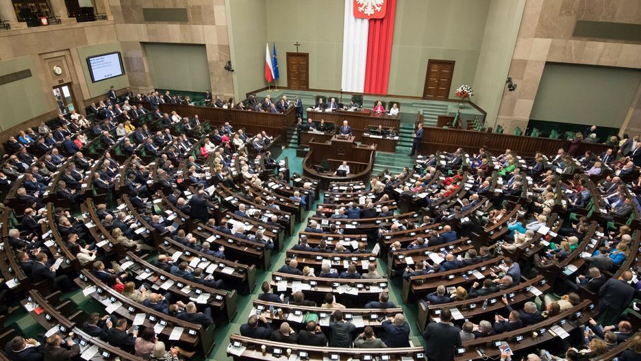 Znamy pensje członków komisji ds. wpływów rosyjskich. Ujawniono kwoty