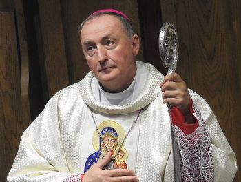 "Wszyscy są równi." Biskup skazany za tuszowanie pedofilii