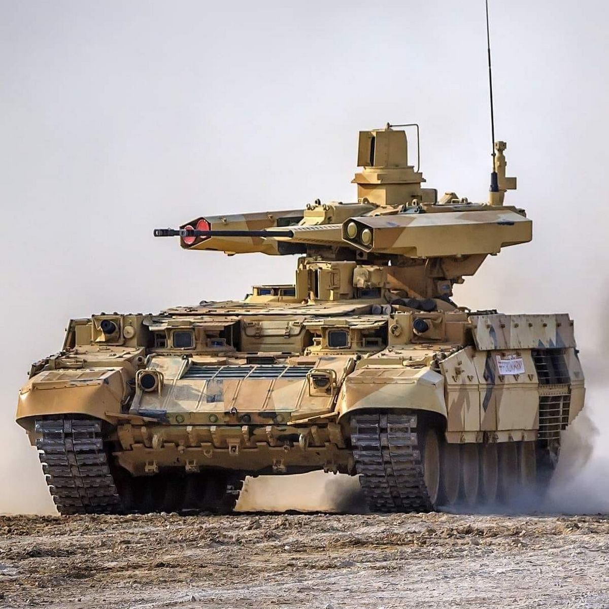 BMPT Terminator. Ciężki bojowy wóz wsparcia czołgów - Bezzałogowa wieża Terminatora mieści imponujący zestaw uzbrojenia