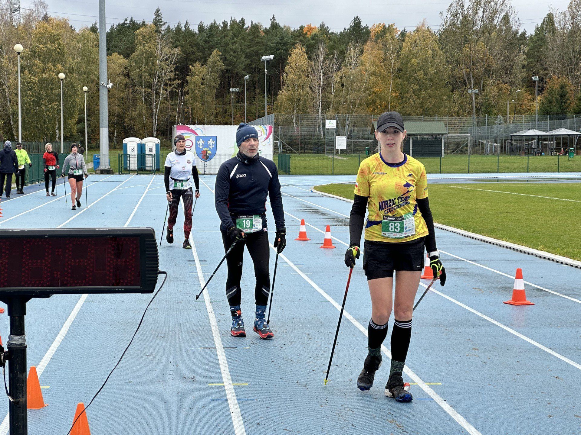 Stadion lekkoatletyczny Powiatowego Centrum Sportu w Bełchatowie ponownie stały się areną zmagań zawodników nordic walking z całego kraju