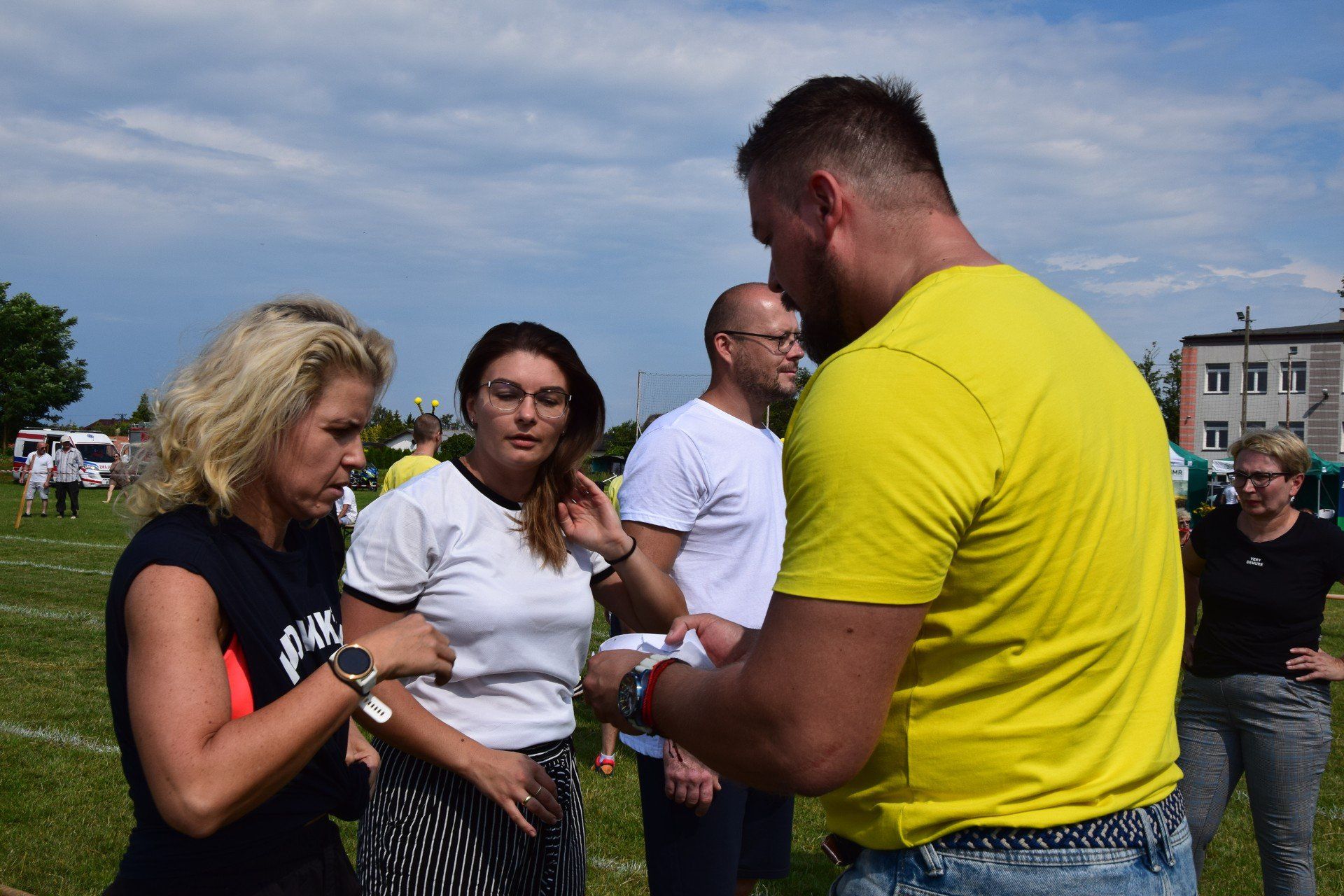Turniej Wsi Gminy Skierniewice co roku gromadzi przedstawicieli sołectw, którzy stają do rywalizacji w najdziwniejszych konkurencjach