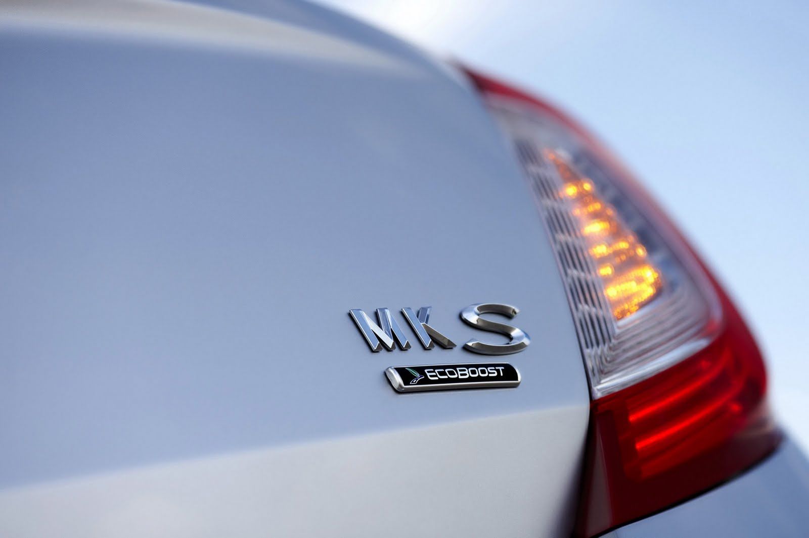 Lincoln MKS