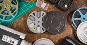 VNTG8 - vintage'owa obudowa na karty SD, która wykorzystuje stare kasetki na filmy 8 mm
