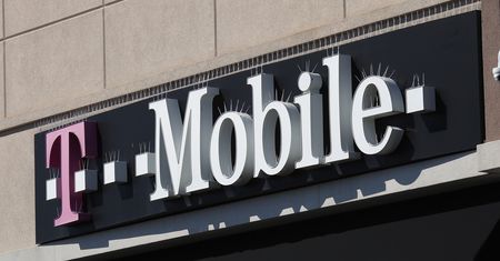 Wielka awaria w T-Mobile. Problemy z internetem i połączeniami telefonicznymi