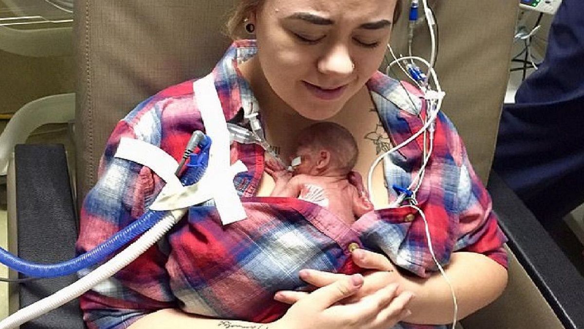 Tori Keller z córką