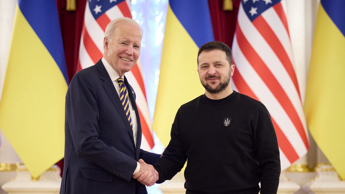 KYIV, UKRAINE - FEBRUARY 20: In this handout photo issued by the Ukrainian Presidential Press Office, U.S. President Joe Biden meets with Ukrainian President Volodymyr Zelensky at the Ukrainian presidential palace on February 20, 2023 in Kyiv, Ukraine. The US President made his first visit to Kyiv since Russia's large-scale invasion last February 24. (Photo by Ukrainian Presidential Press Office via Getty Images)