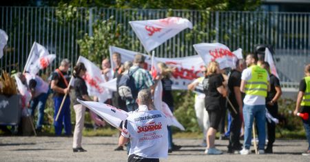 Gigant zamyka fabryki w Polsce. Oto co dostaną zwolnieni pracownicy