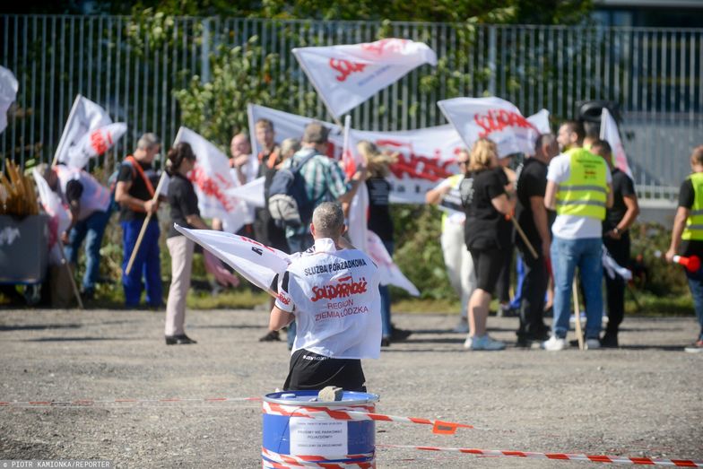 Gigant zamyka fabryki w Polsce. Oto co dostaną zwolnieni pracownicy