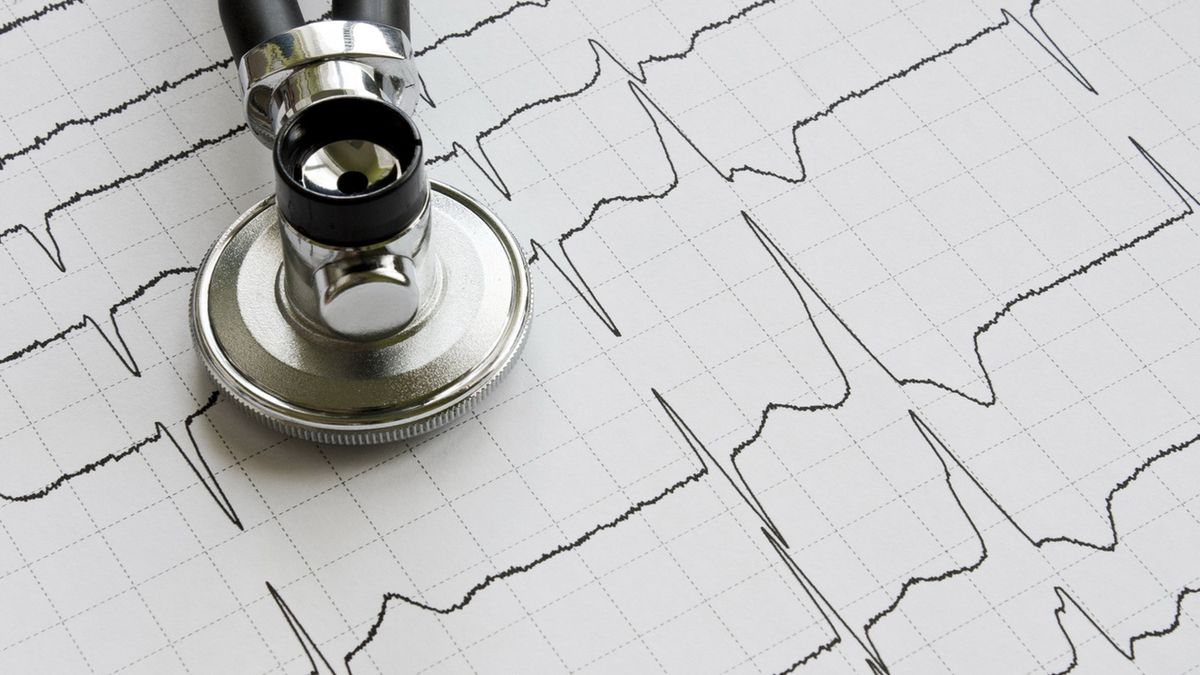 Leki antyarytmiczne regulują pracę serca.