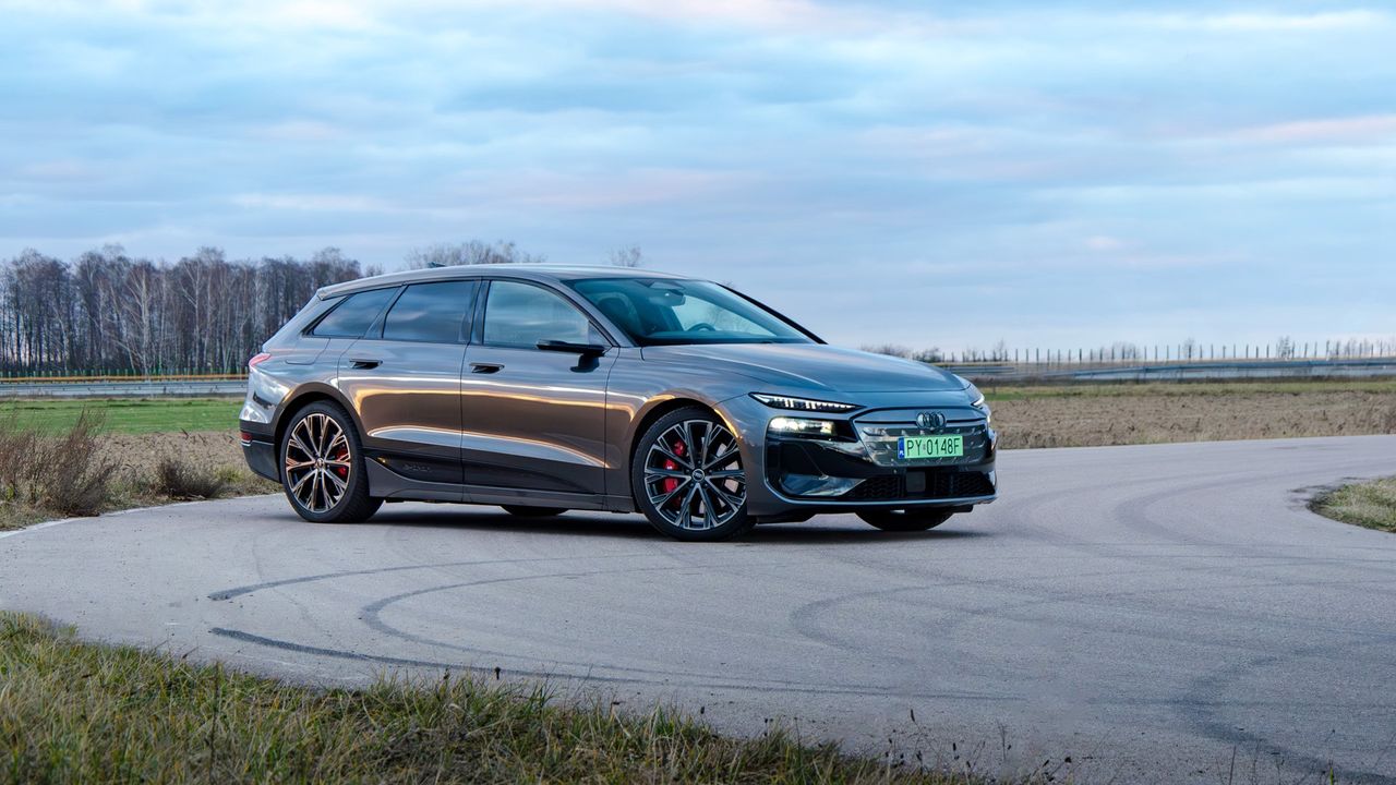 Audi S6 e-tron