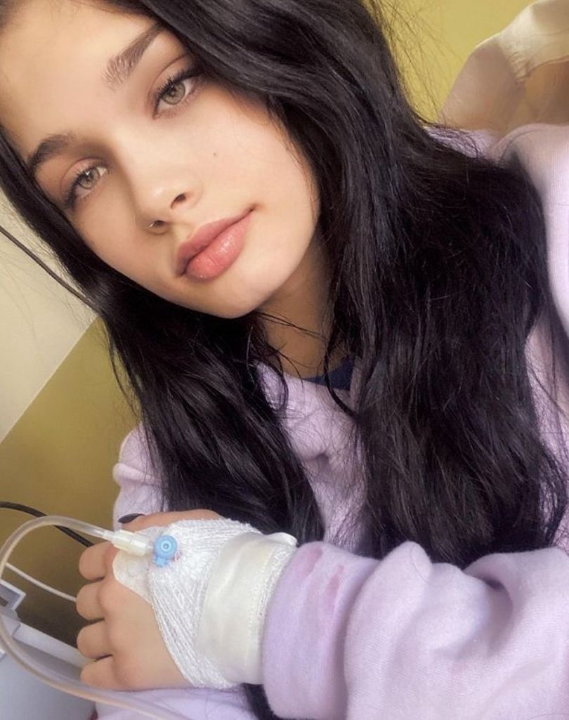 Youtuberka Queen of the Blac pocięła się podczas transmisji na żywo