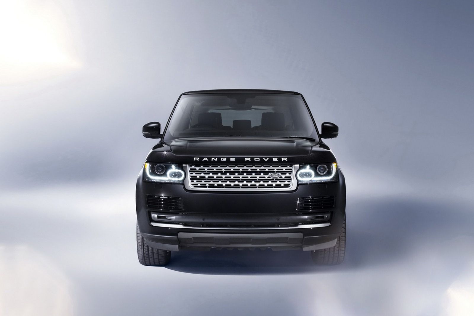 Nowy Ranger Rover (2013) w obszernej galerii 5