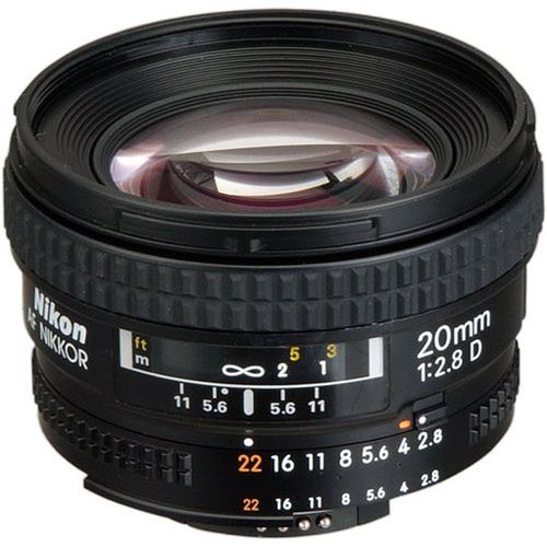 Nikon AF Nikkor 20mm f/2.8D