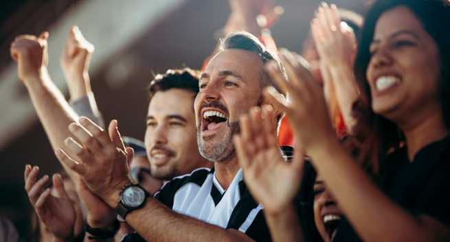 Jak wykorzystać piłkarskie emocje w budowaniu marki? Poradnik Meta