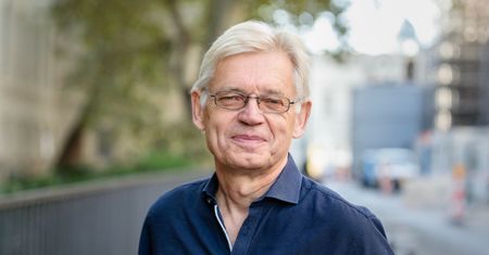 Dostał medycznego Nobla. "W szkole miałem przeciętne wyniki"