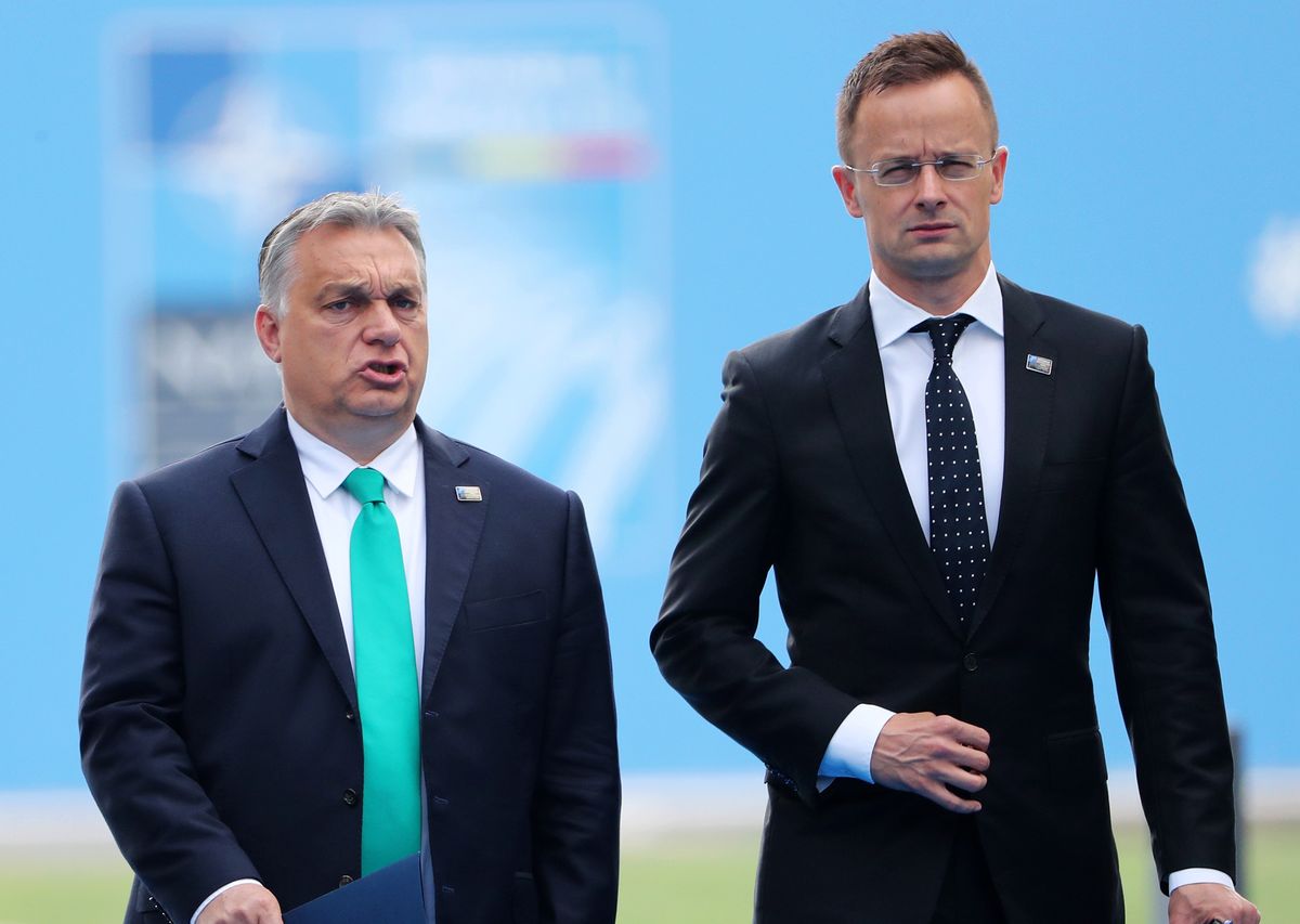 Premier Węgier Viktor Orban i szef MSZ Węgier Peter Szijjarto