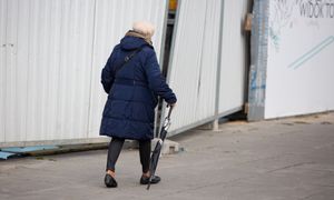 Tak zmienią się emerytury w 2026 r. Tabela brutto-netto