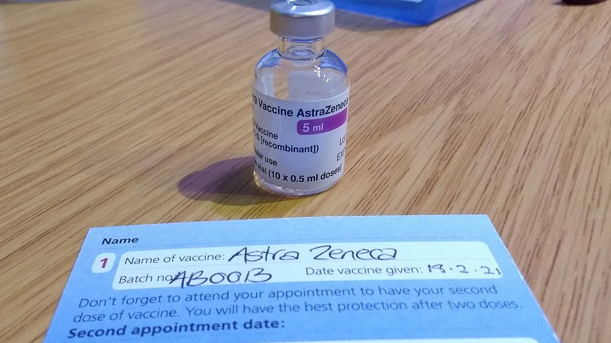 Nie publikuj w sieci dokumentów szczepienia. Ułatwiasz pracę złodziejom i oszustom.