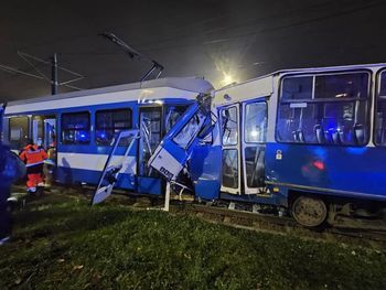 Kraków. Zderzenie dwóch tramwajów. Są ranni