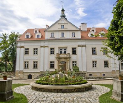 Dolnośląski pałac skrywał bezcenne skarby. Porównują go do Wawelu