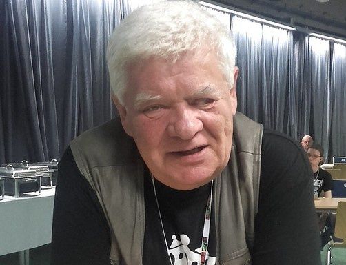 Był słynnym lektorem. Nie żałował czytania filmów dla dorosłych