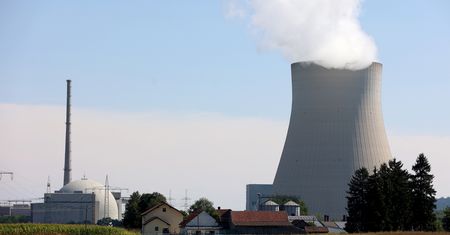 Przełom w Niemczech. Elektrownie jądrowe będą dalej działać