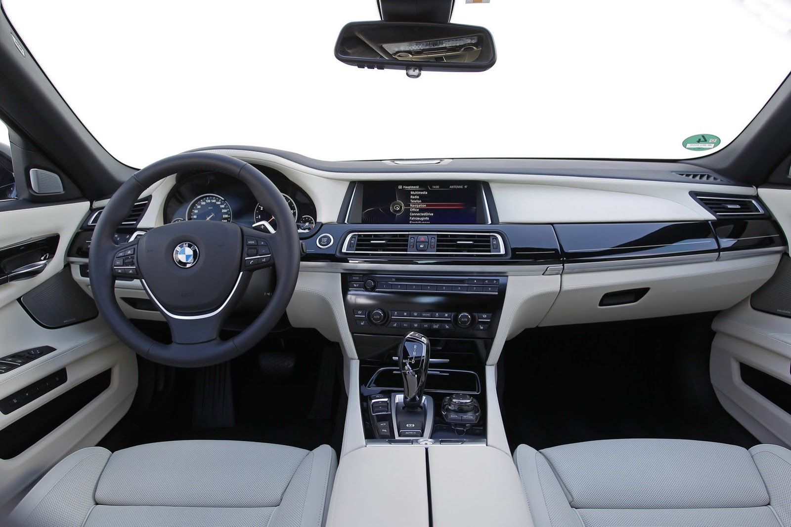 BMW Serii 7 V12