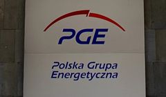 Luksusowe auta i gabinety w państwowej spółce. Po pytaniach dziennikarzy grożono pozwem